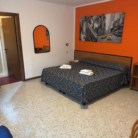 Hotel Benacus باردولينو المظهر الخارجي الصورة